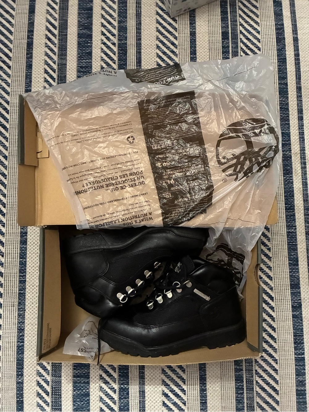 Timberland Black Leather Youth Lace-Up Hiking Boots Worn Once